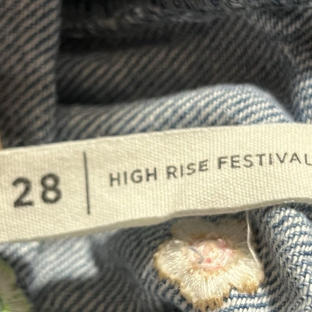 Pacsun Womens Size 28 High Rise Festival Floral Embroidered Jean Shorts - Picture 3 of 4